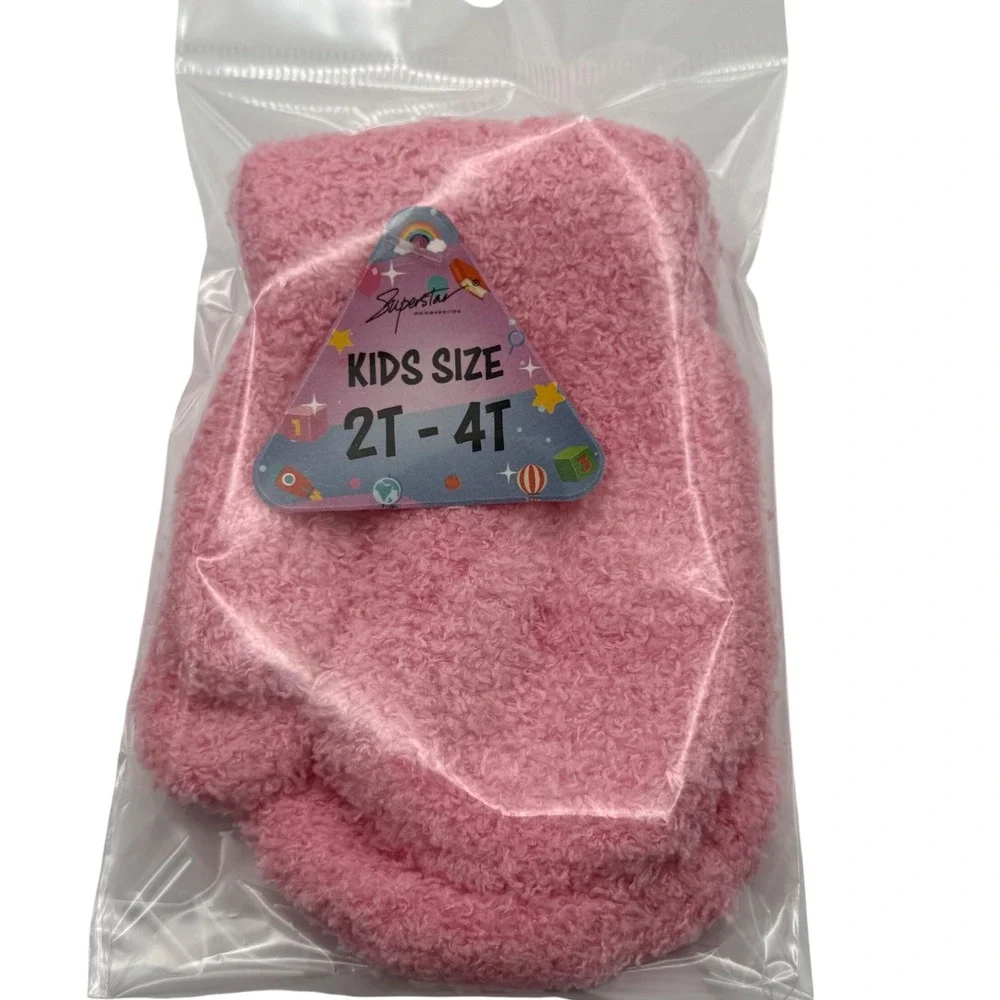 Kids Size 2T-4T Pink Fuzzy Mittens Warm Winter Gloves